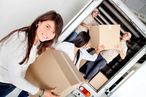 Prepared moving boxes and furniture for a man with van service in Orpington