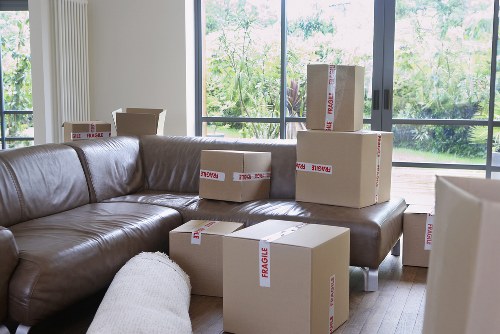 Local truck hire process for transporting furniture and boxes in Orpington