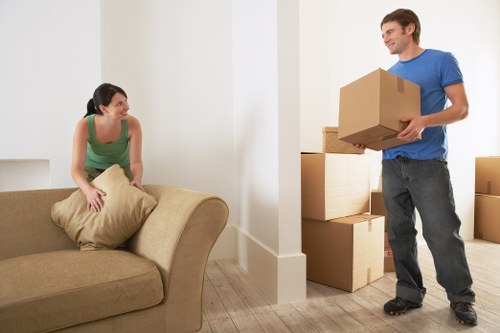 Local moving truck service supporting relocation in Orpington